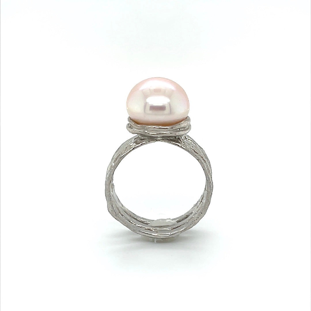 Upright View Full Moon beachlove silver ring / Kimberly Arpaia