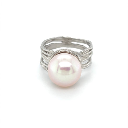 Face view Full Moon beachlove® Pearl Ring by designer Kimberly Arpaia