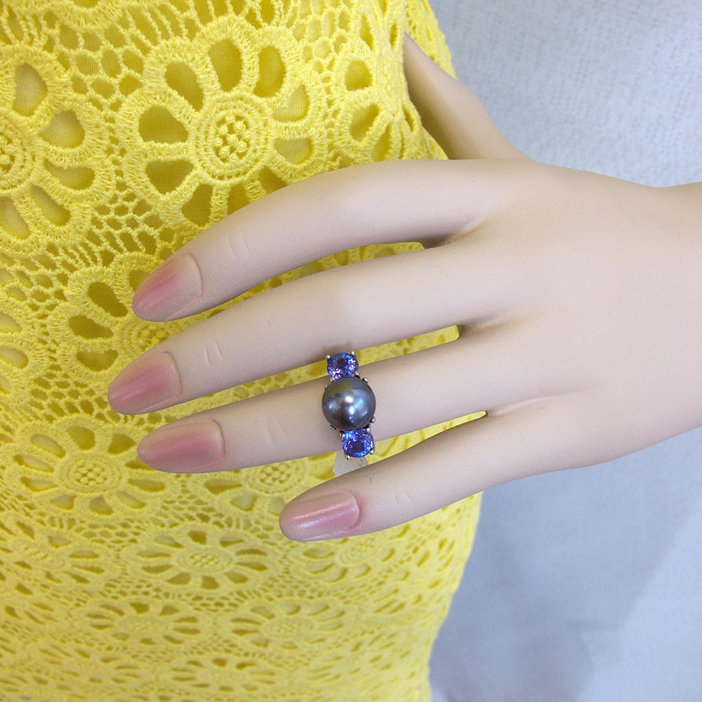 Size 5 Ring on Marella / Lavender Symphony 