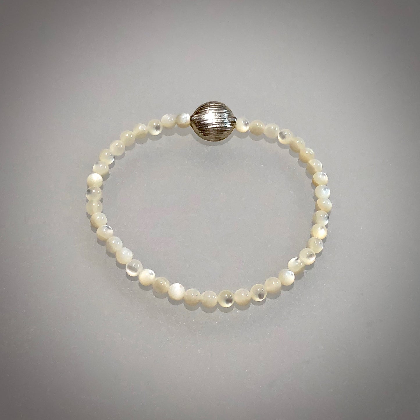 Silver Shell Beach / Mother of Pearl & Fine Silver Stretch Bracelet by Arpaia