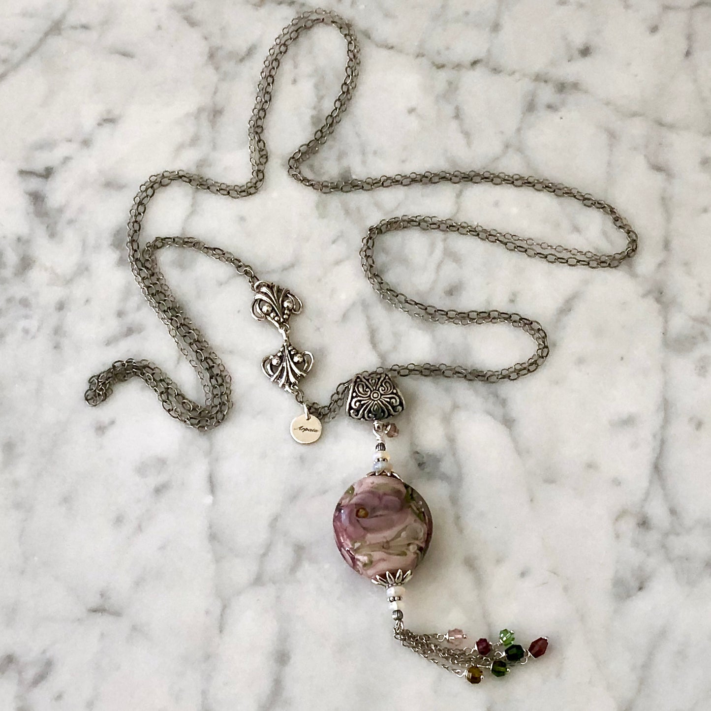 Arpaia beachlove Water Lilies in Mauve Glass & Silver Tassel Pendant Necklace